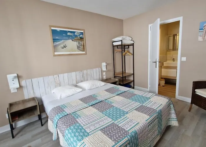 Hotel Vent D'ouest 2*